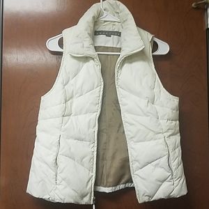 White Kenneth Cole Reaction puffer vest.